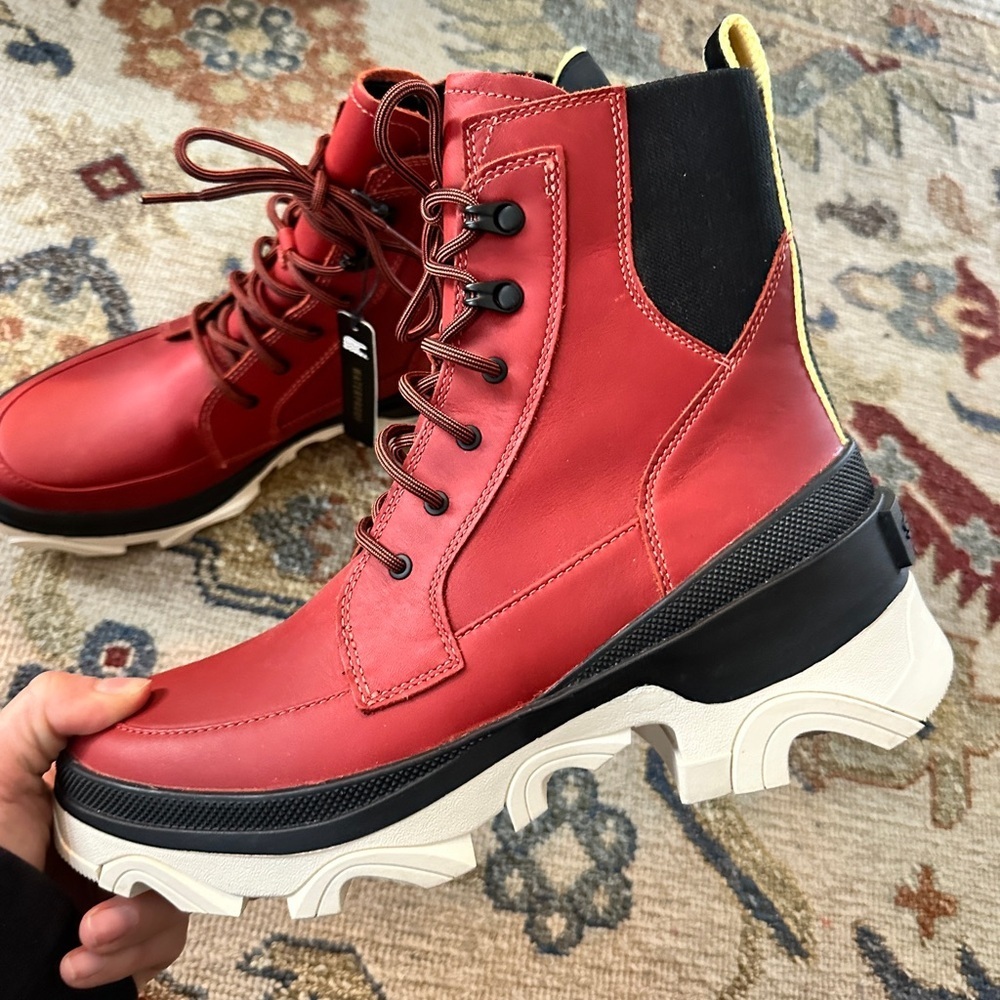 Sorel Brex Warp Red Black Waterproof Lace Up Bootie sz 9 - Picture 9 of 12